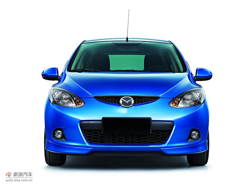 2011款马自达2炫动款外观及细节