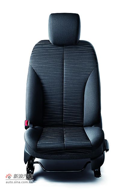 2011款马自达2炫动款内饰及细节