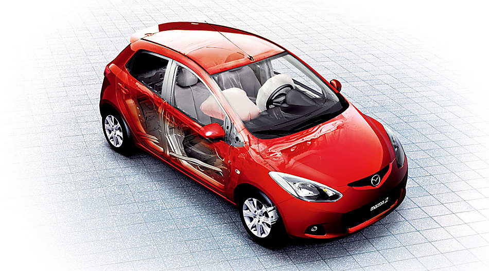 两厢马自达2外观