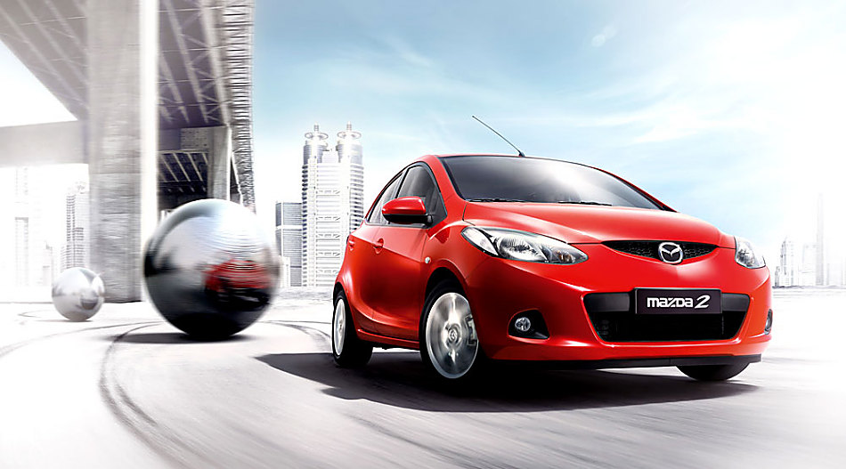 两厢马自达2外观