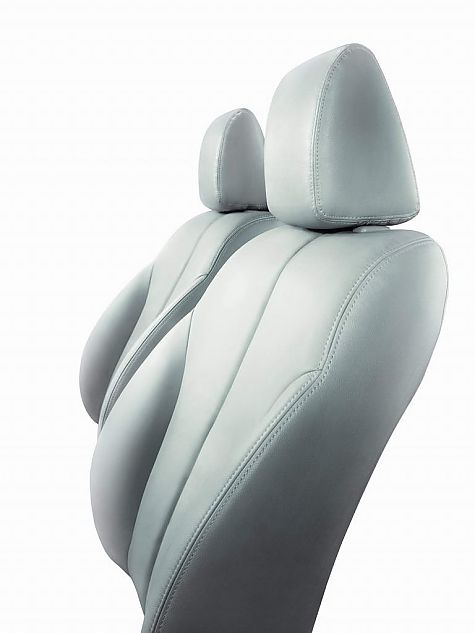 马自达2 1.5L天窗版座椅