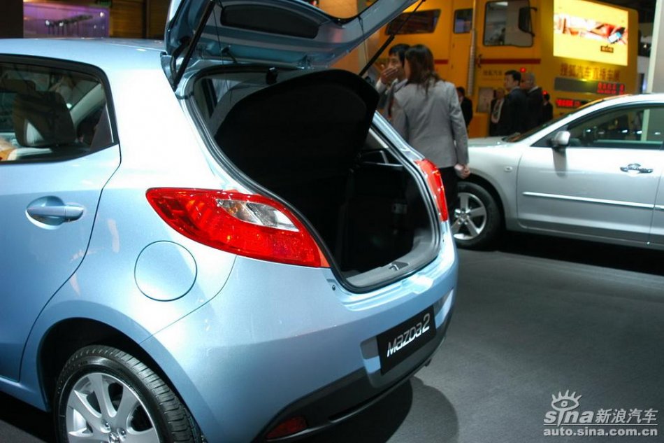 马自达2