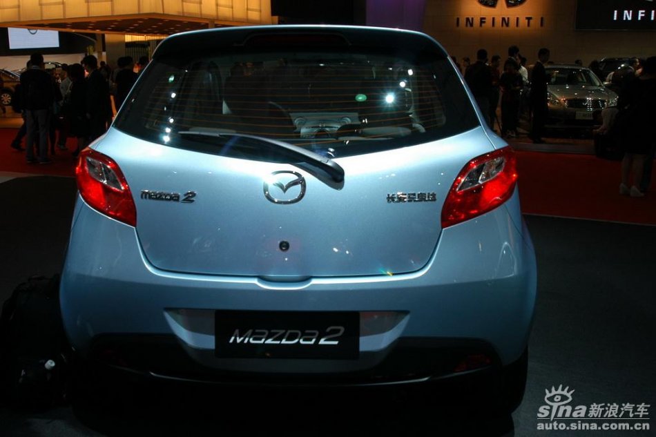 马自达2