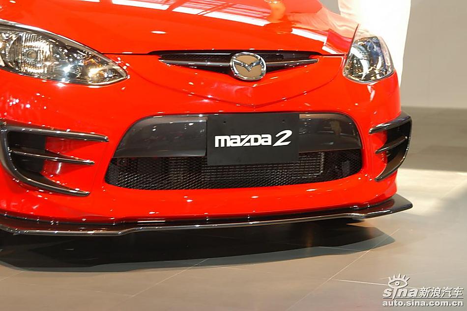 马自达2两厢