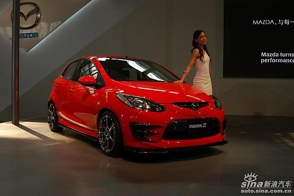 马自达2两厢