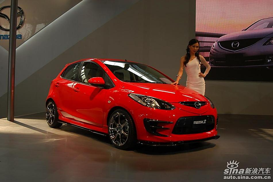 马自达2两厢
