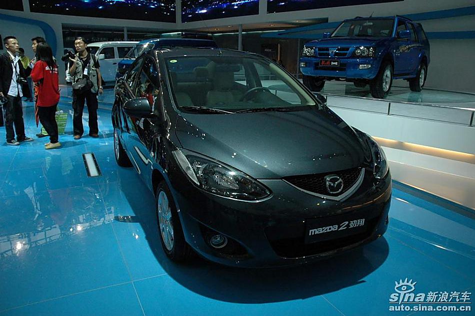 马自达2劲翔