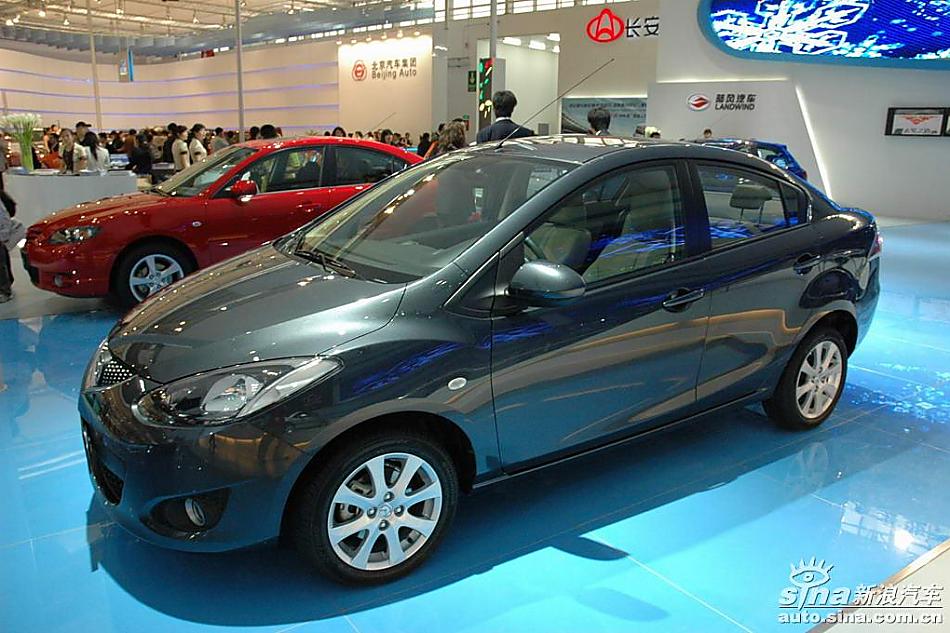 马自达2劲翔
