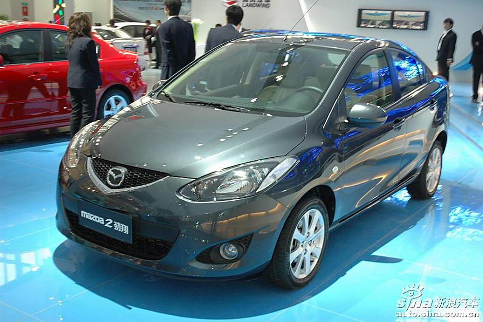 马自达2劲翔