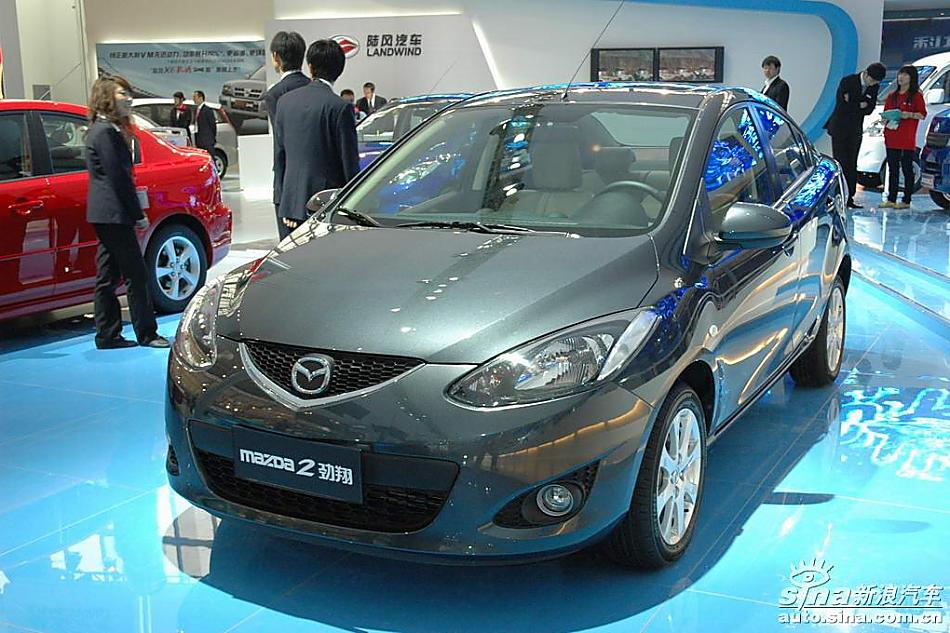 马自达2劲翔