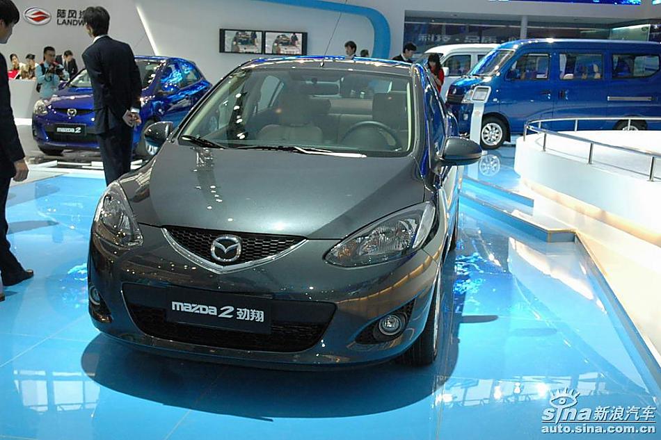 马自达2劲翔