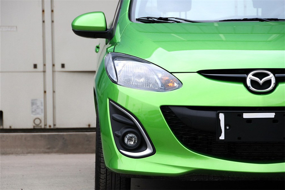 2012款 两厢炫动 1.5L 自动豪华版 细节