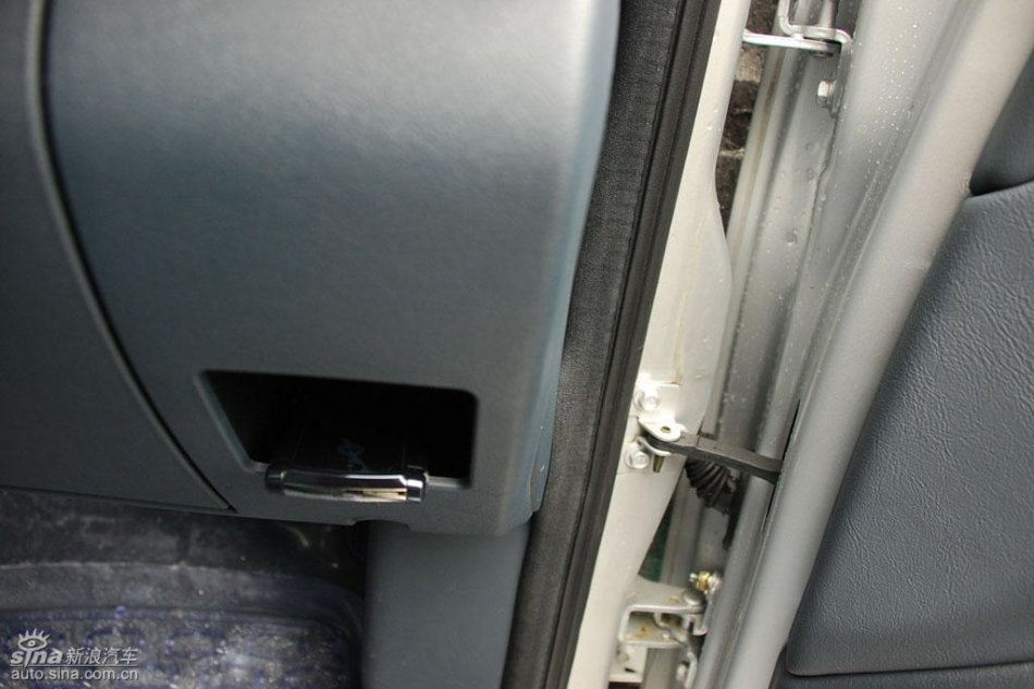 长丰猎豹CS6试驾图-内饰