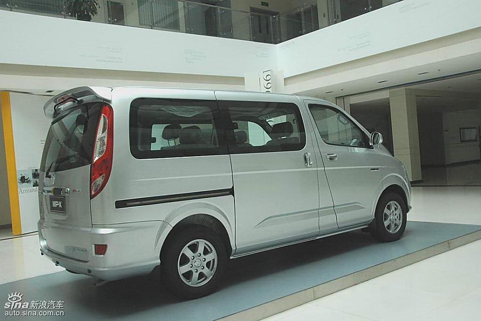 福田蒙派克MP-X外观实拍图