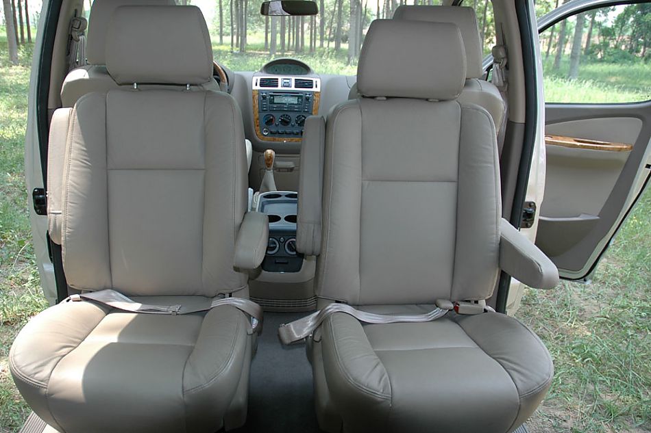 09款新蒙派克MP-X内饰实拍图