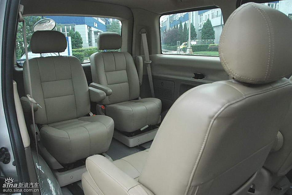 福田蒙派克MP-X内饰实拍图