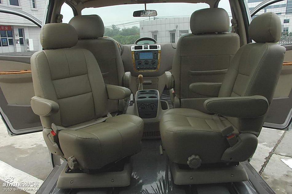 福田蒙派克MP-X内饰实拍图