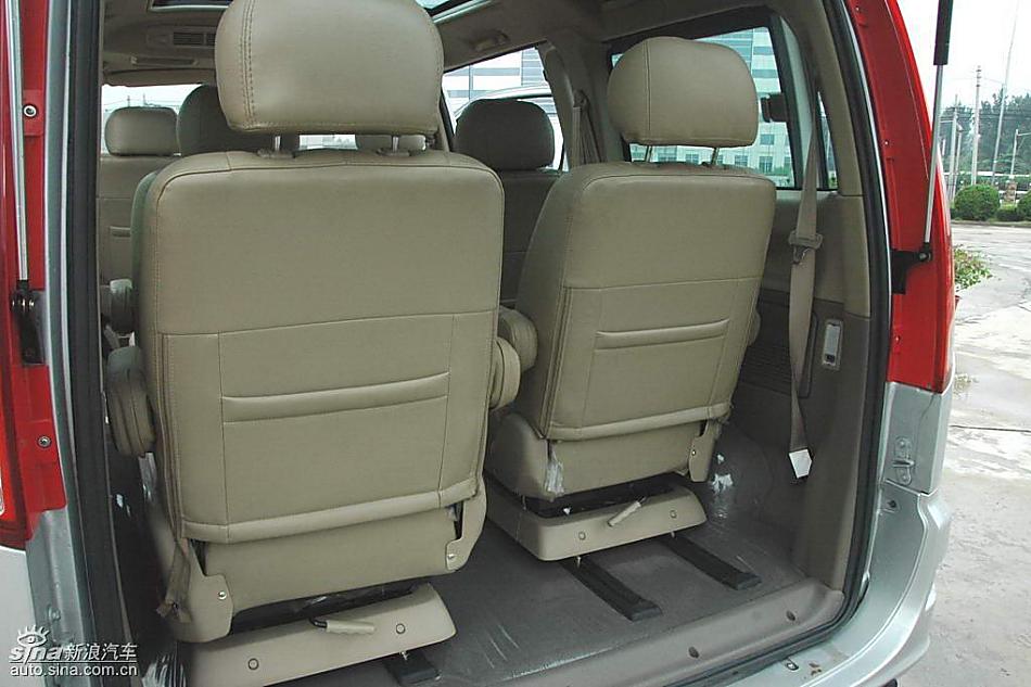 福田蒙派克MP-X内饰实拍图