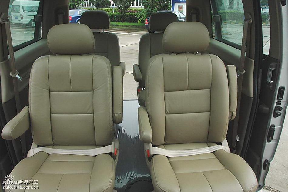 福田蒙派克MP-X内饰实拍图