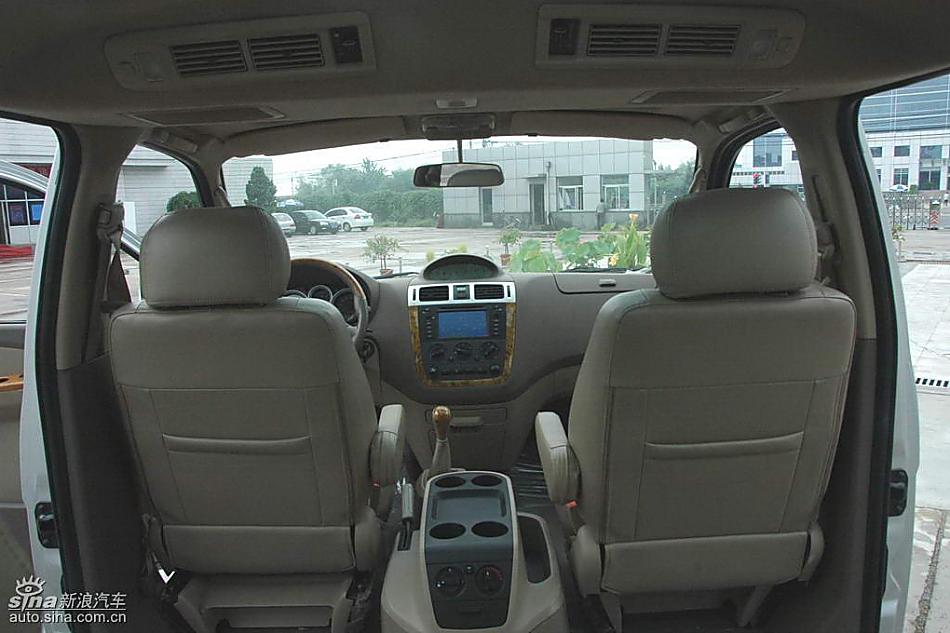 福田蒙派克MP-X内饰实拍图