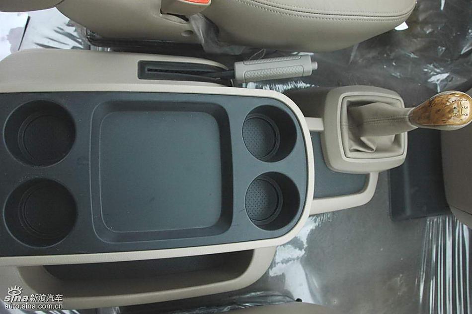 福田蒙派克MP-X内饰实拍图