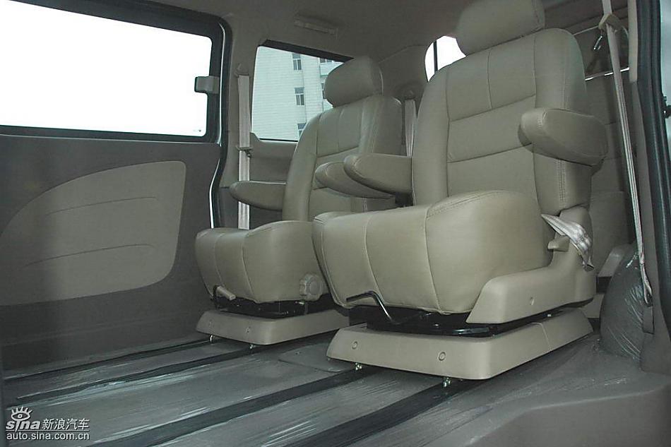 福田蒙派克MP-X内饰实拍图