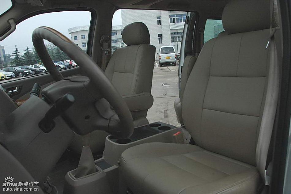 福田蒙派克MP-X内饰实拍图