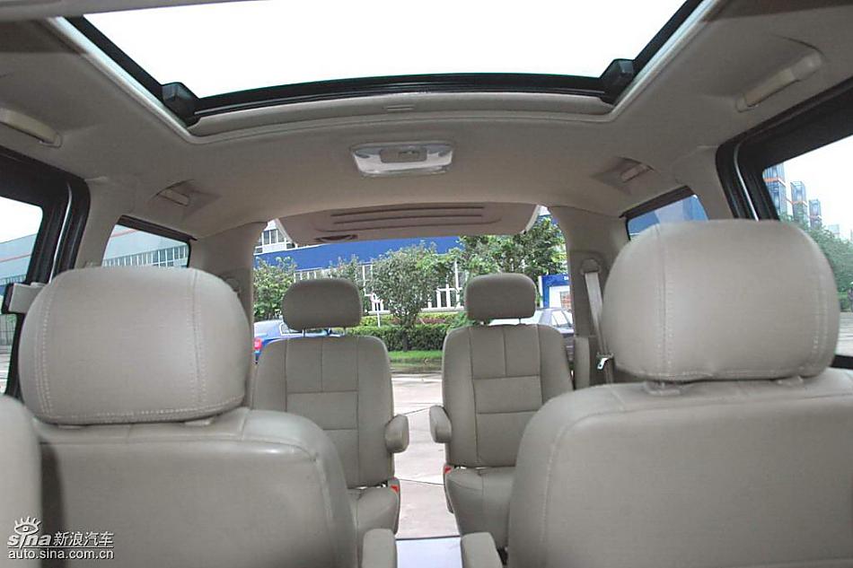 福田蒙派克MP-X内饰实拍图