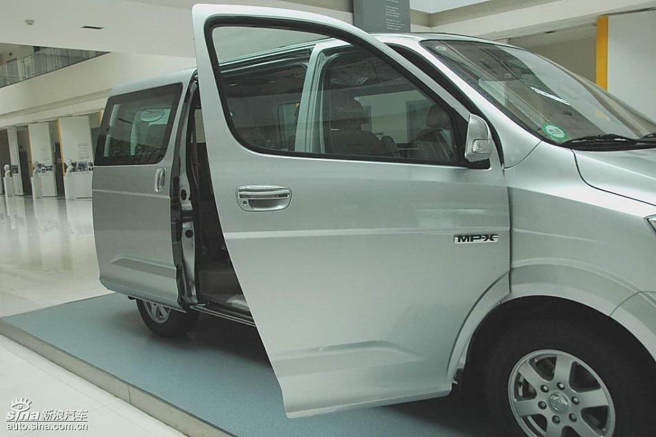 福田蒙派克MP-X外观实拍图