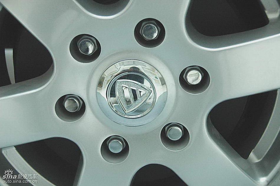 福田蒙派克MP-X外观实拍图