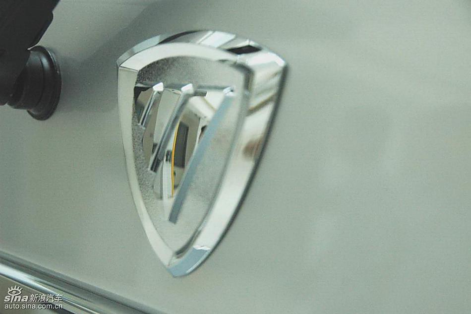 福田蒙派克MP-X外观实拍图