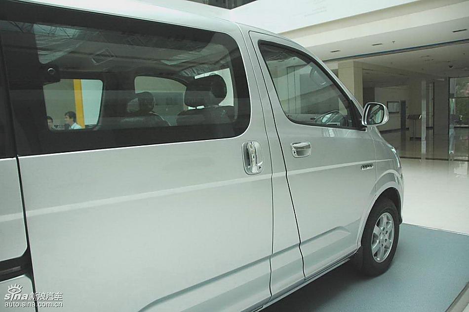 福田蒙派克MP-X外观实拍图