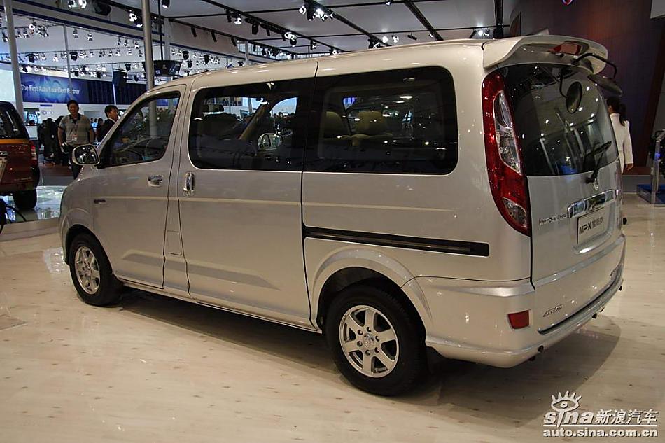 北汽福田蒙派克