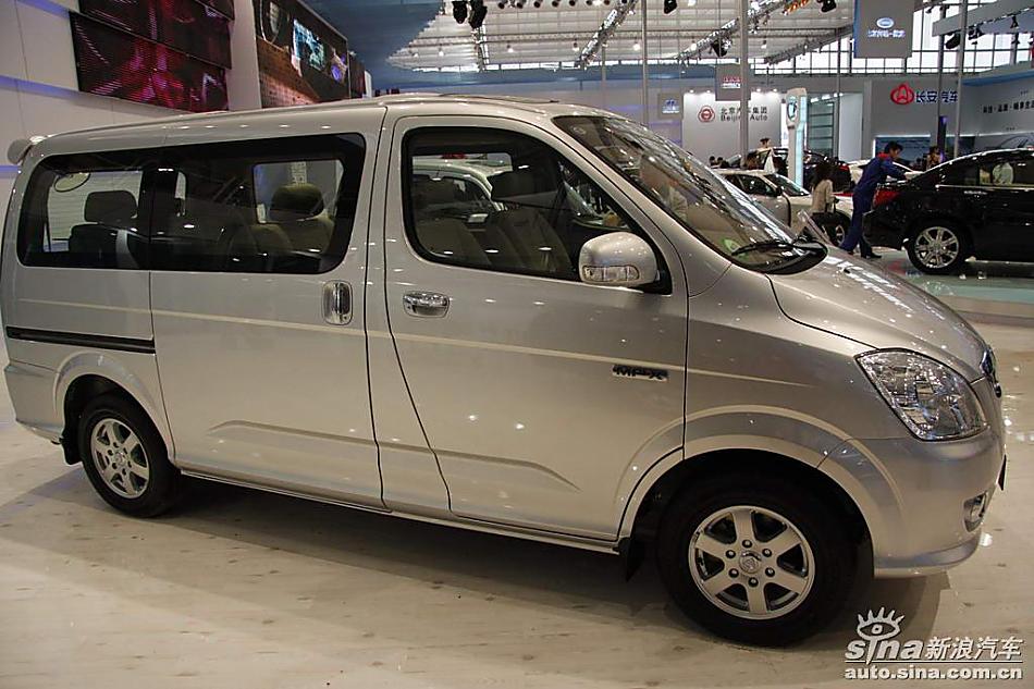 北汽福田蒙派克