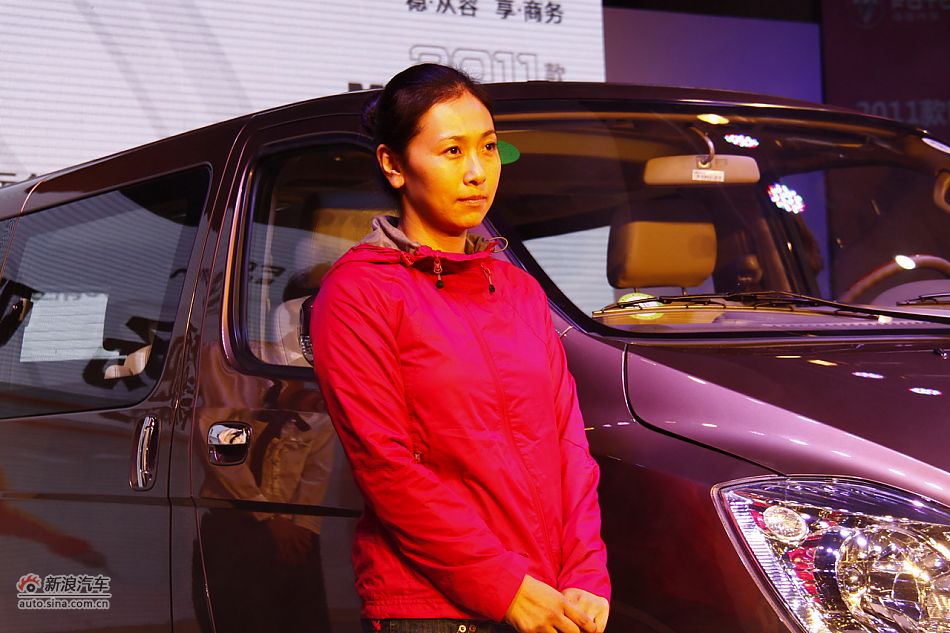 奥运冠军杨洋助阵