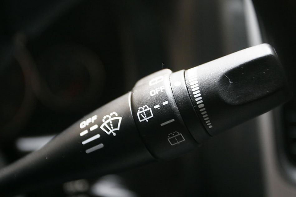 图为奥丁内饰及细节