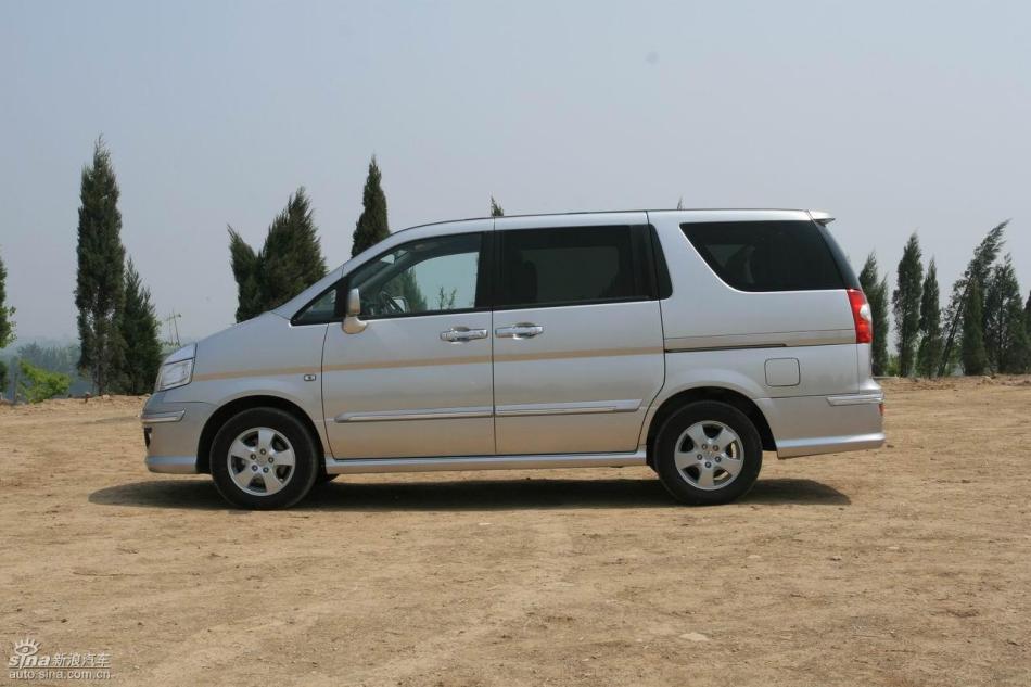 09款御轩试驾实拍