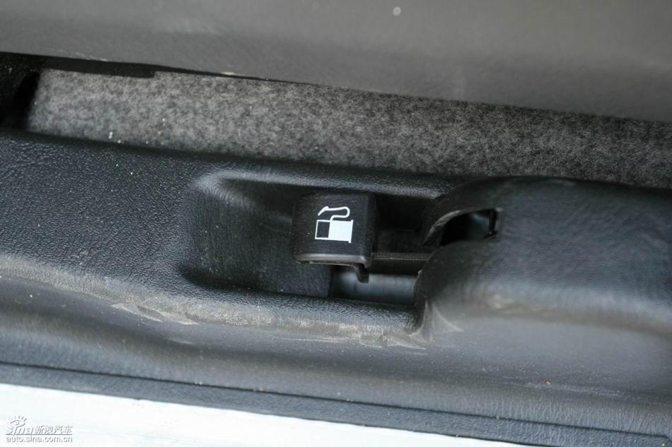 09款御轩试驾实拍