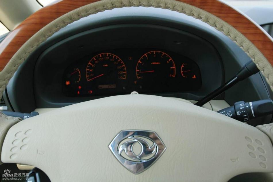 09款御轩试驾实拍