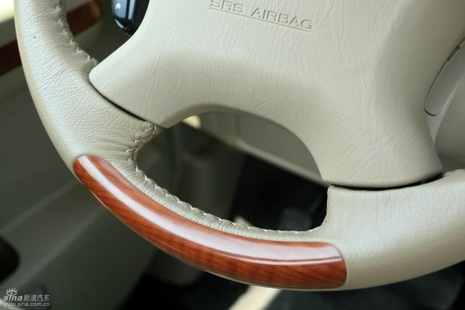 09款御轩试驾实拍