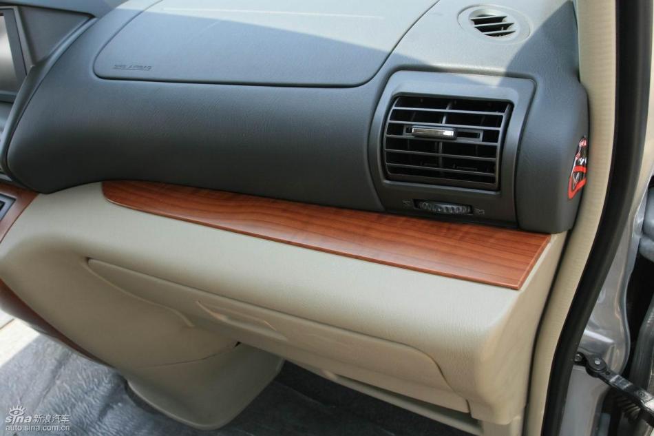 09款御轩试驾实拍