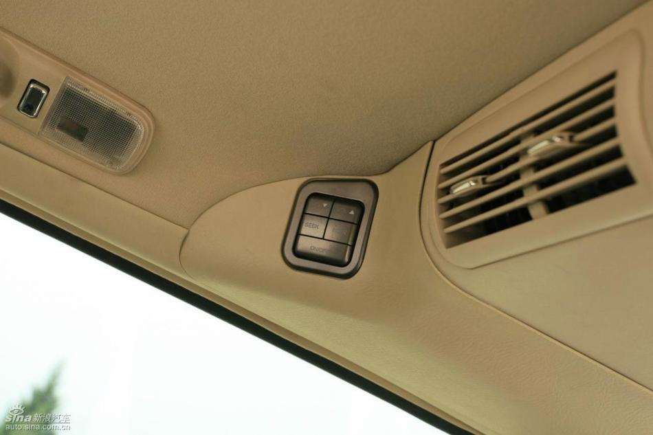 09款御轩试驾实拍