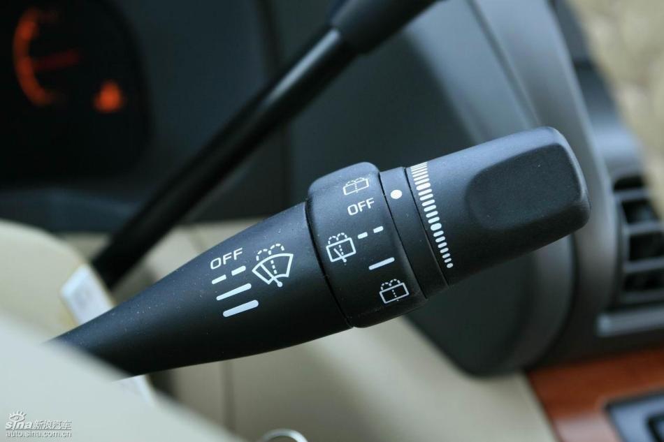 09款御轩试驾实拍