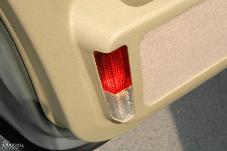 09款御轩试驾实拍