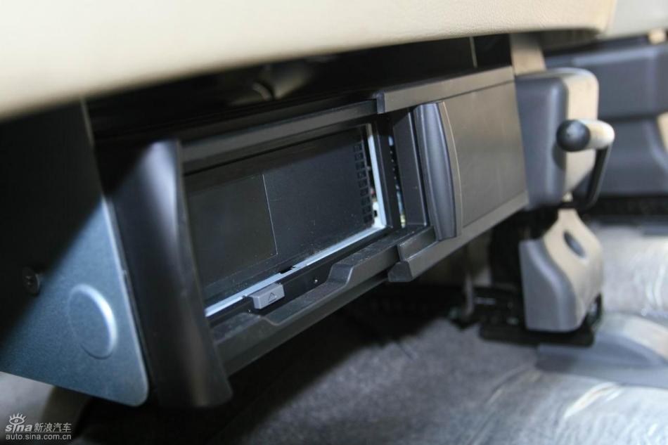 09款御轩试驾实拍