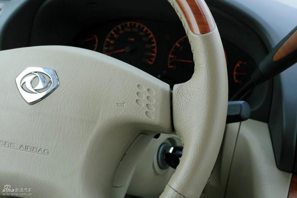 09款御轩试驾实拍