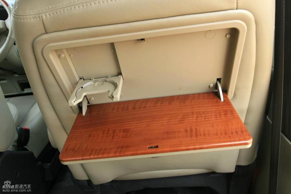 09款御轩试驾实拍