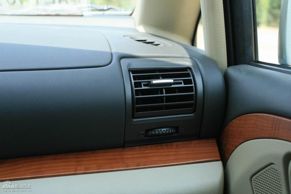 09款御轩试驾实拍