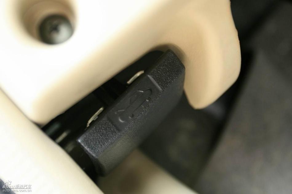 09款御轩试驾实拍