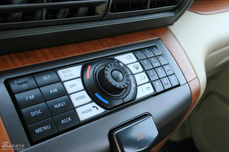 09款御轩试驾实拍